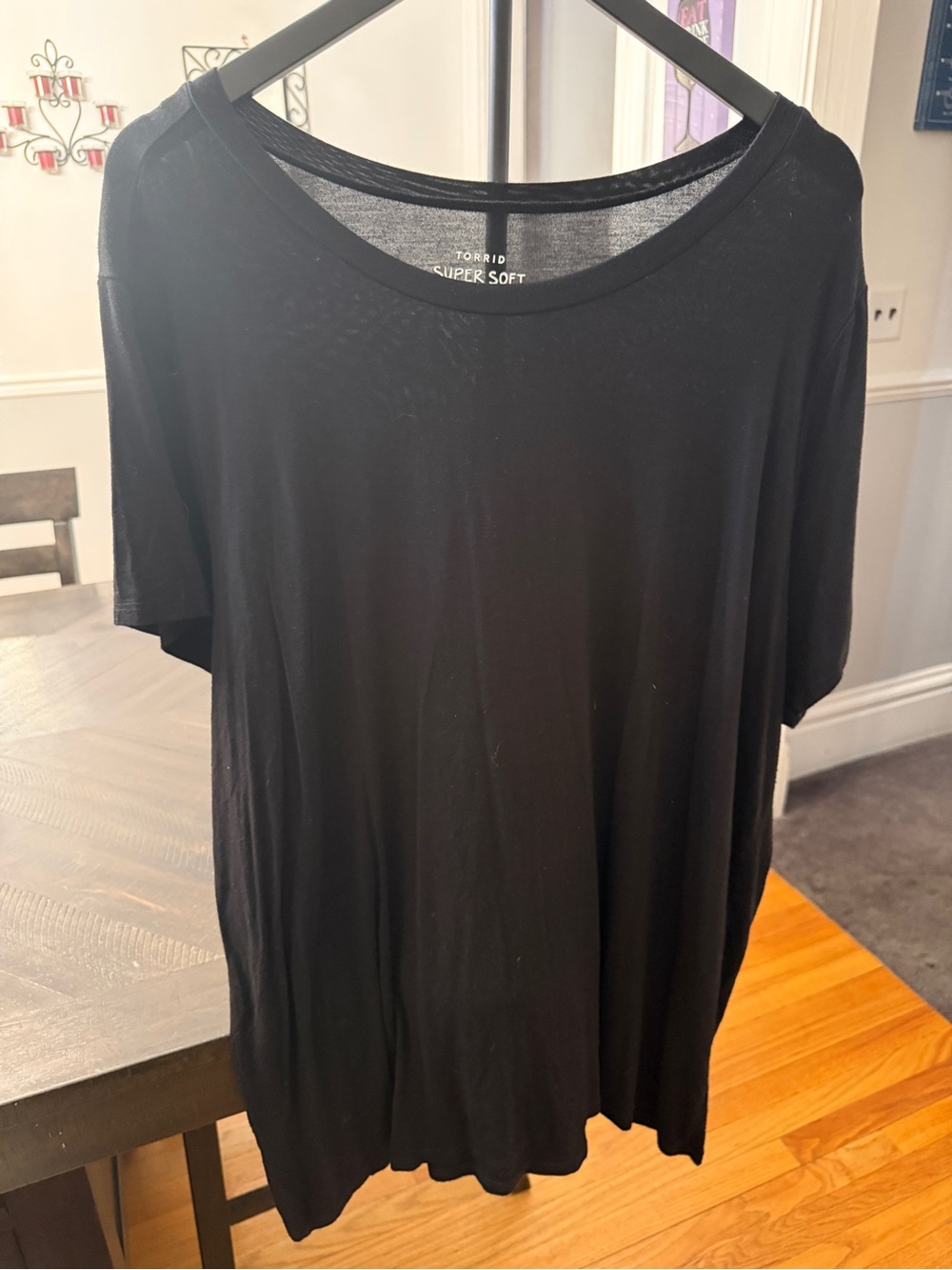 🖤 Closet Essential! Torrid Super Soft Knits Black Scoop Neck Tee ☁️